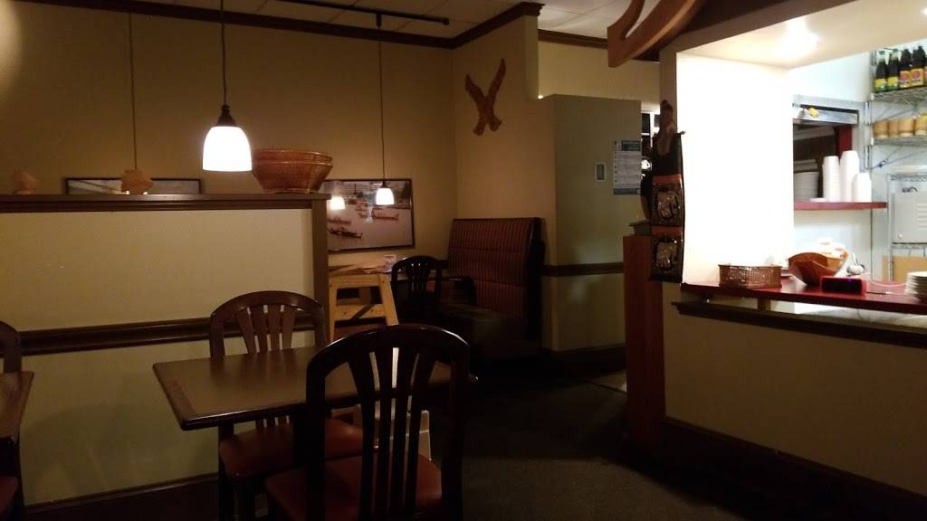 Pear Thai Cuisine | restaurant | 710 Commercial Ave, Anacortes, WA 98221, USA | 3602934004 OR +1 360-293-4004