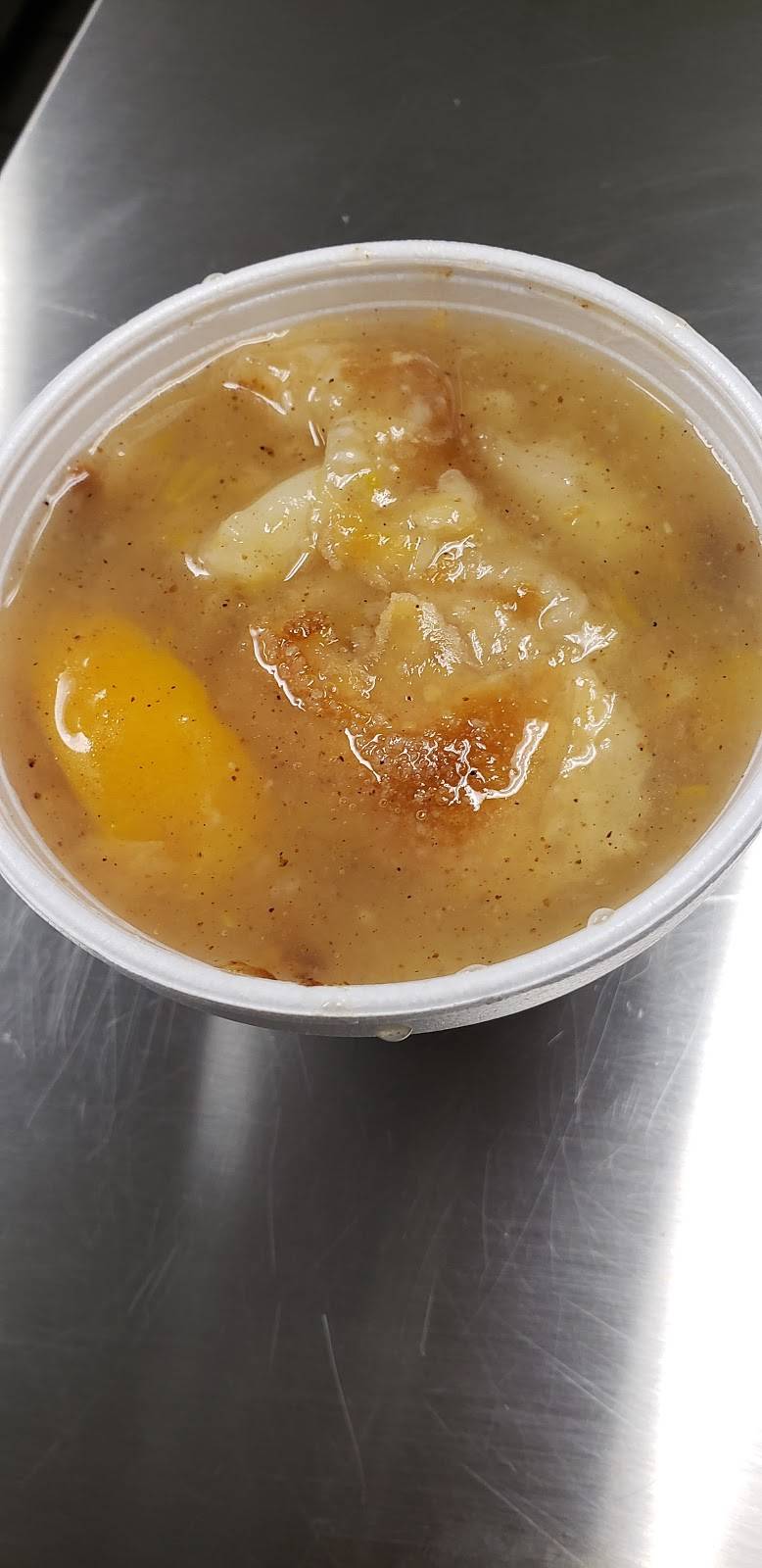 Gigis bbq Joint | restaurant | 777 44th St SE, Grand Rapids, MI 49548, USA | 6162888996 OR +1 616-288-8996