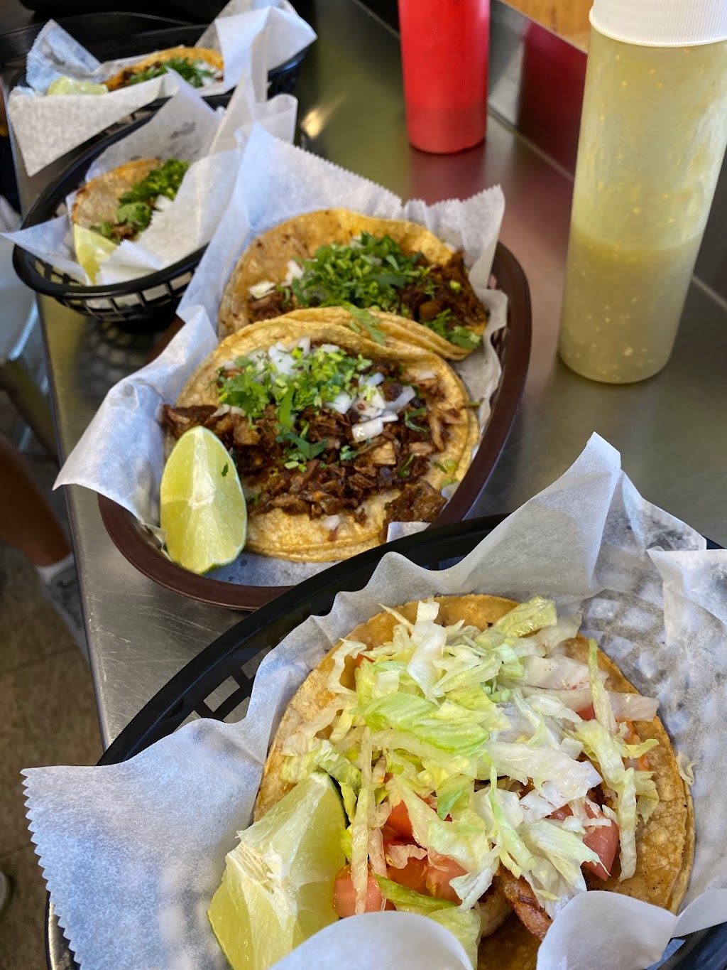 Carniceria Maribel | restaurant | 1801 W Cermak Rd, Chicago, IL 60608, USA | 7732546446 OR +1 773-254-6446