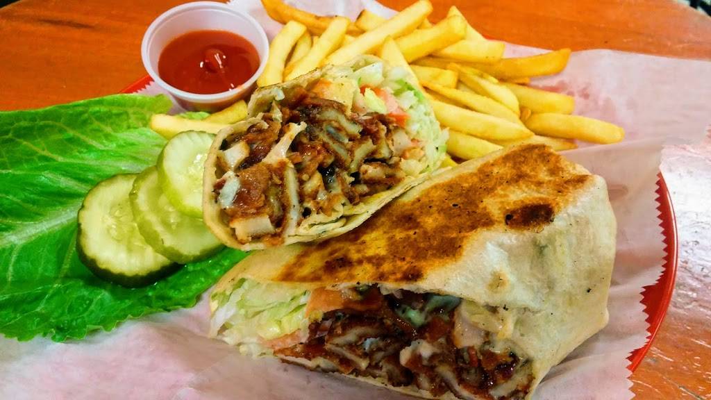 Yanis Pizza | restaurant | 202 North St, Middletown, NY 10940, USA | 8452394746 OR +1 845-239-4746