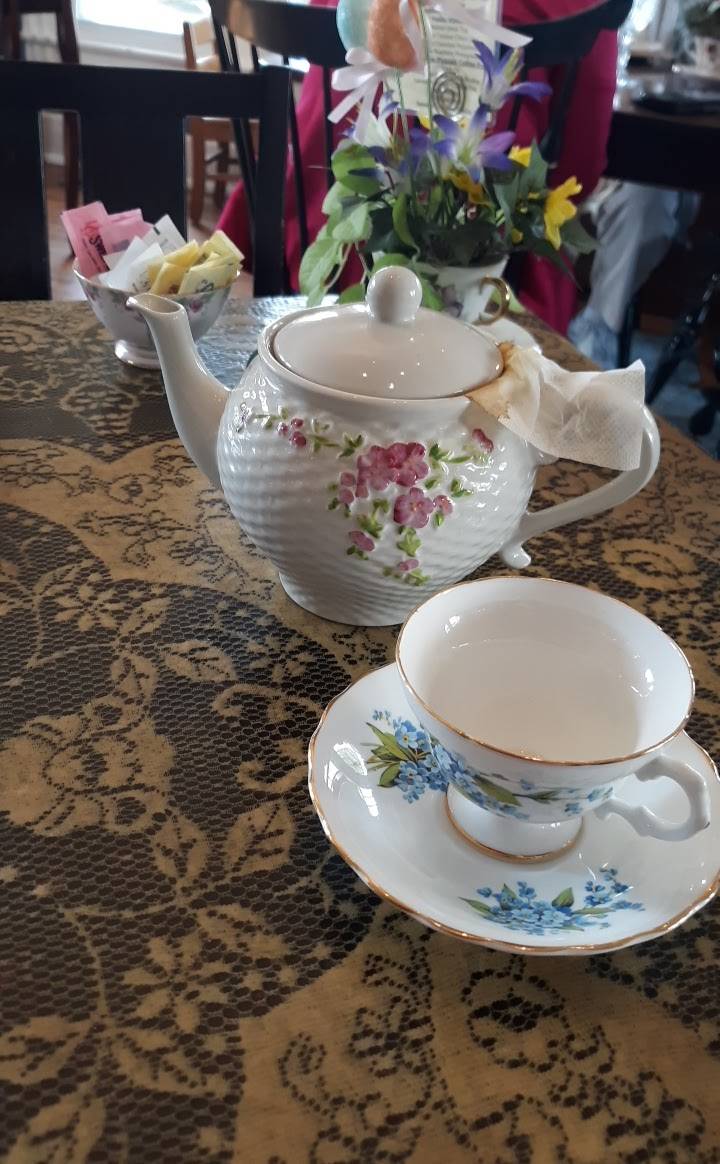 Sassafras Lunch & Tea Room | cafe | 229 N Madison Ave, Greenwood, IN 46142, USA | 3178888449 OR +1 317-888-8449