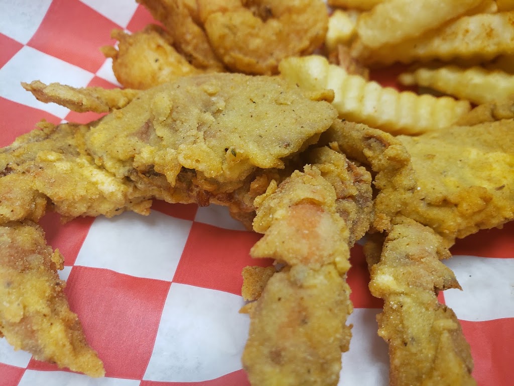 Crab Spot Royal Calabash | restaurant | 610 N Kings Hwy, Myrtle Beach, SC 29577, USA | 8437121418 OR +1 843-712-1418