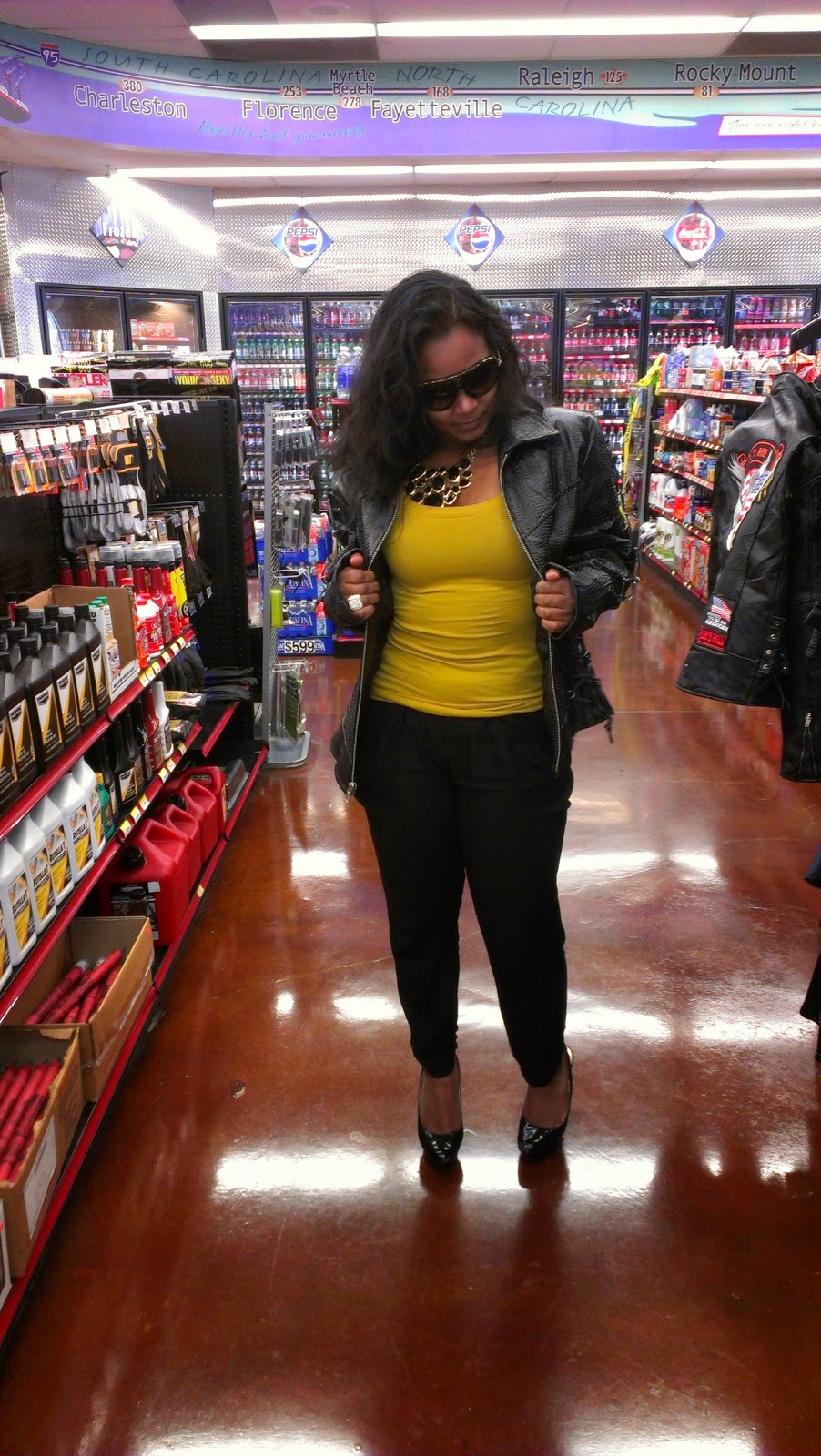 Shell | restaurant | 13024 Blue Star Hwy, Stony Creek, VA 23882, USA | 4342462039 OR +1 434-246-2039