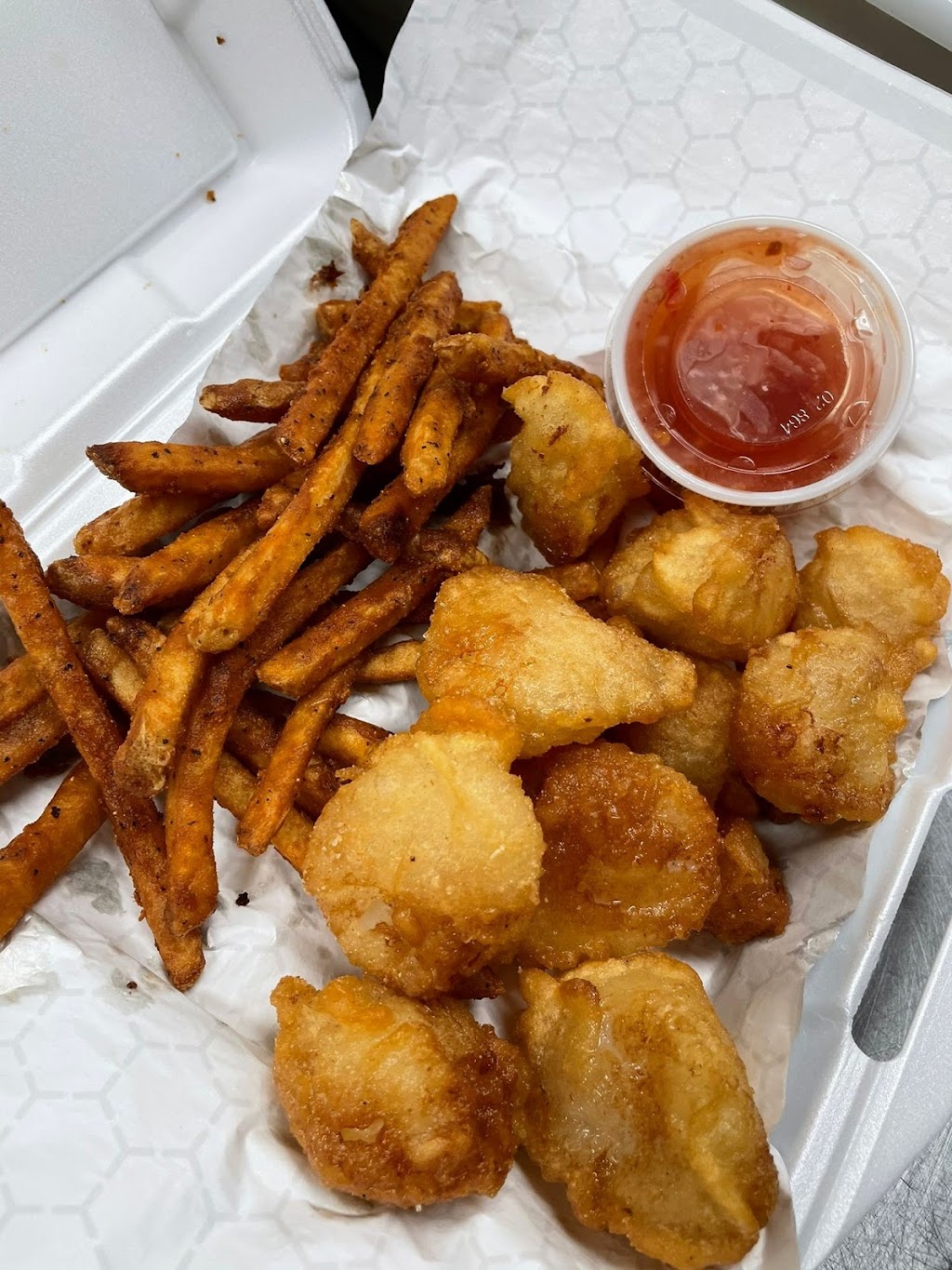 Land n Sea Cajun Seafood | restaurant | Inside iFresh supermarket, 551 NE 167th St #9, North Miami Beach, FL 33162, USA | 7866612850 OR +1 786-661-2850