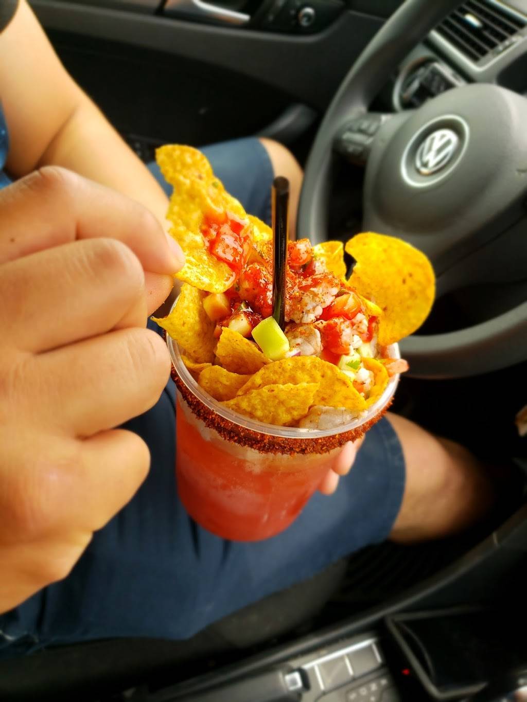 Rosarito Fish Market | restaurant | 1534 San Fernando Rd, San Fernando, CA 91340, USA | 8183617227 OR +1 818-361-7227