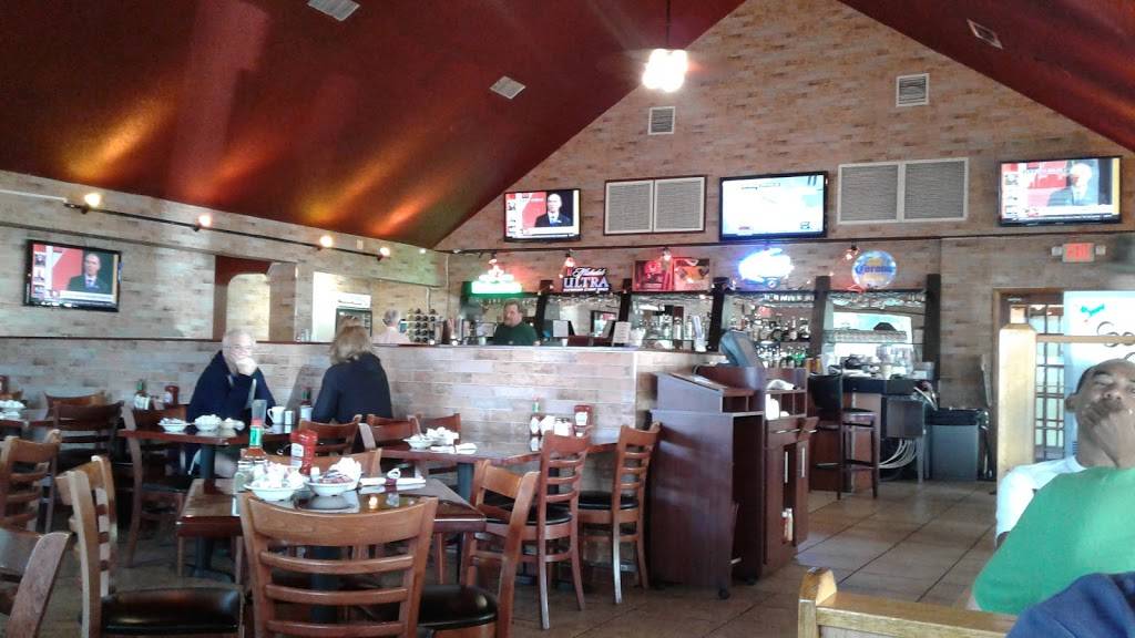 The Reef | restaurant | 2460 W State Rd 84, Fort Lauderdale, FL 33312, USA | 9545836632 OR +1 954-583-6632