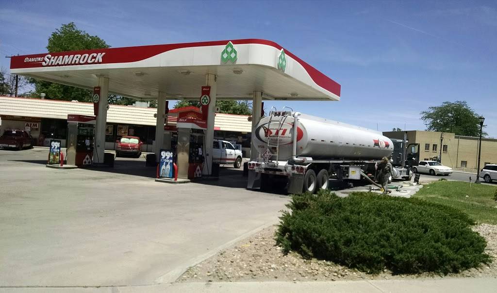 Circle K | meal takeaway | 101 Denver Ave, Fort Lupton, CO 80621, USA | 3038576066 OR +1 303-857-6066