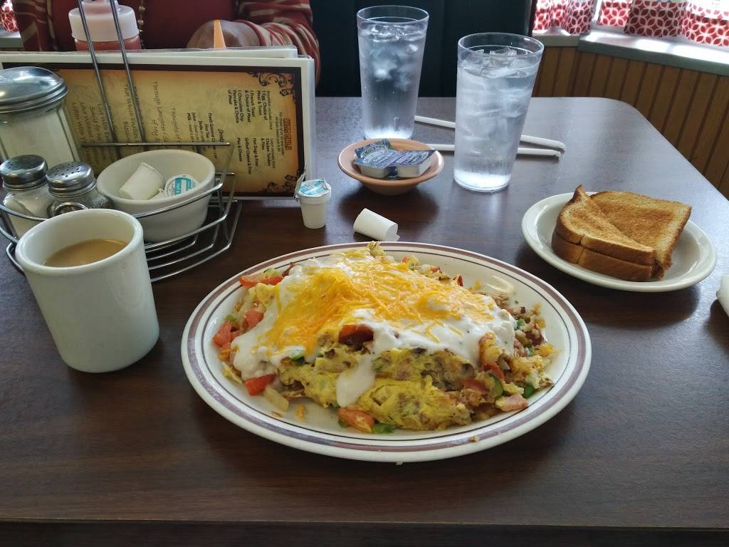 Debs Diner | restaurant | 3214 State Rd, Ashtabula, OH 44004, USA | 4409970066 OR +1 440-997-0066