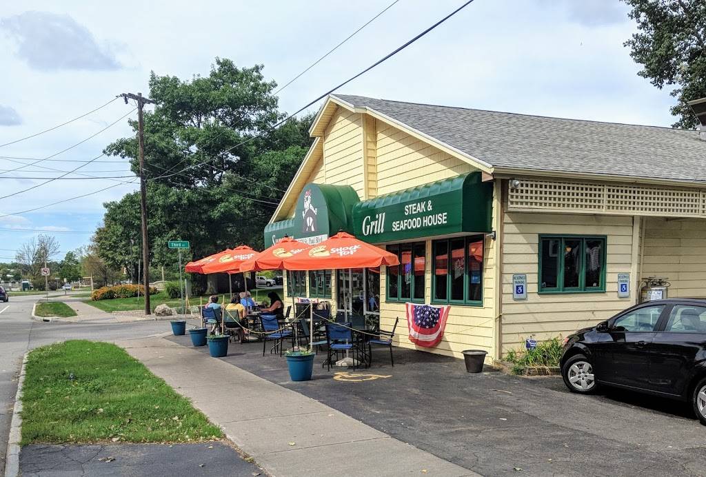 Summerville Grill | restaurant | 5370 St Paul Blvd, Rochester, NY 14617, USA | 5852875433 OR +1 585-287-5433