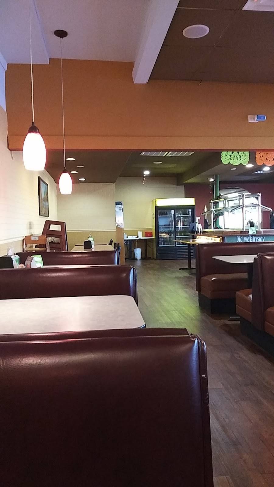 Chicken n Salsa | restaurant | 122 N Weinbach Ave, Evansville, IN 47711, USA | 8123033004 OR +1 812-303-3004