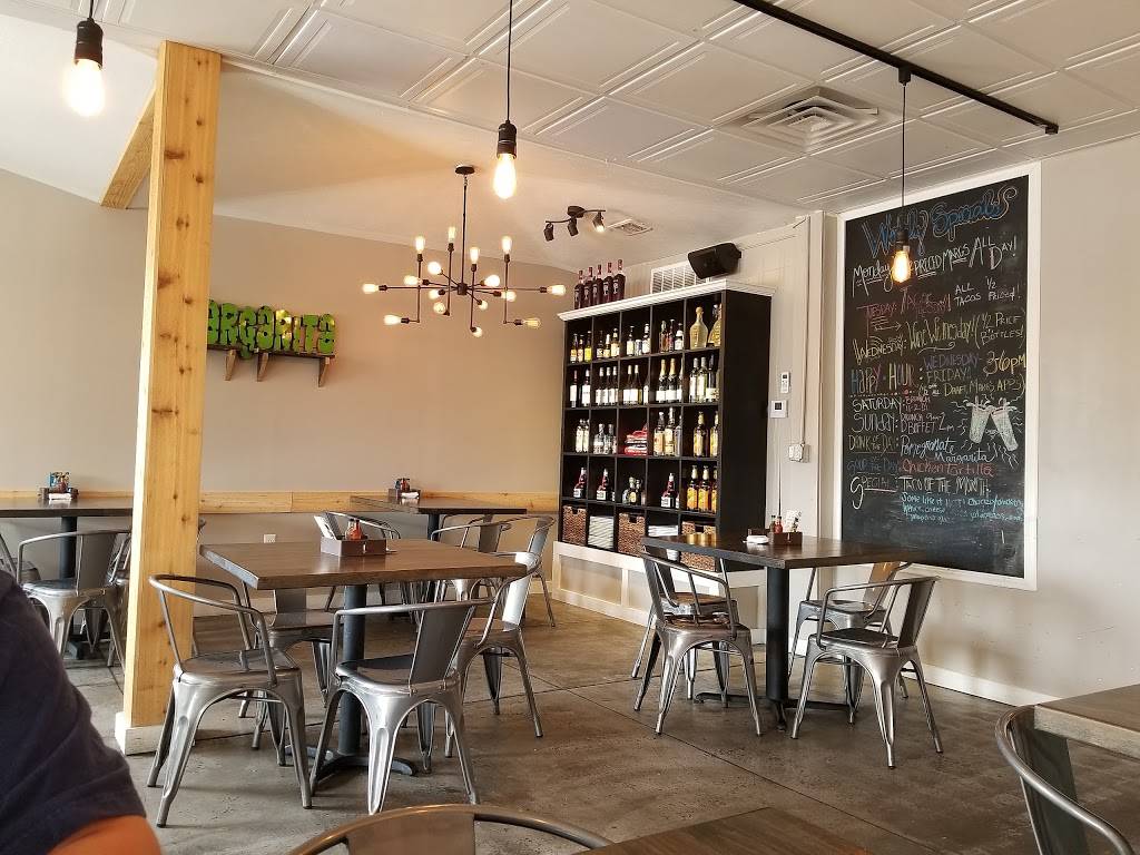 Yo! Salsa | restaurant | 2 W Pearce Blvd, Wentzville, MO 63385, USA | 6368568444 OR +1 636-856-8444