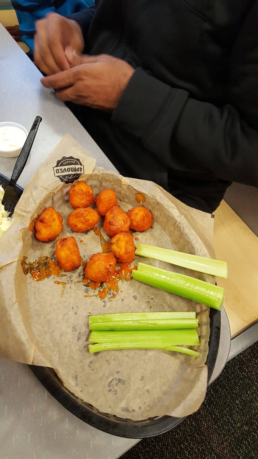 Chuck E. Cheeses | restaurant | 14085 Shoppers Best Way, Woodbridge, VA 22192, USA | 7036704522 OR +1 703-670-4522