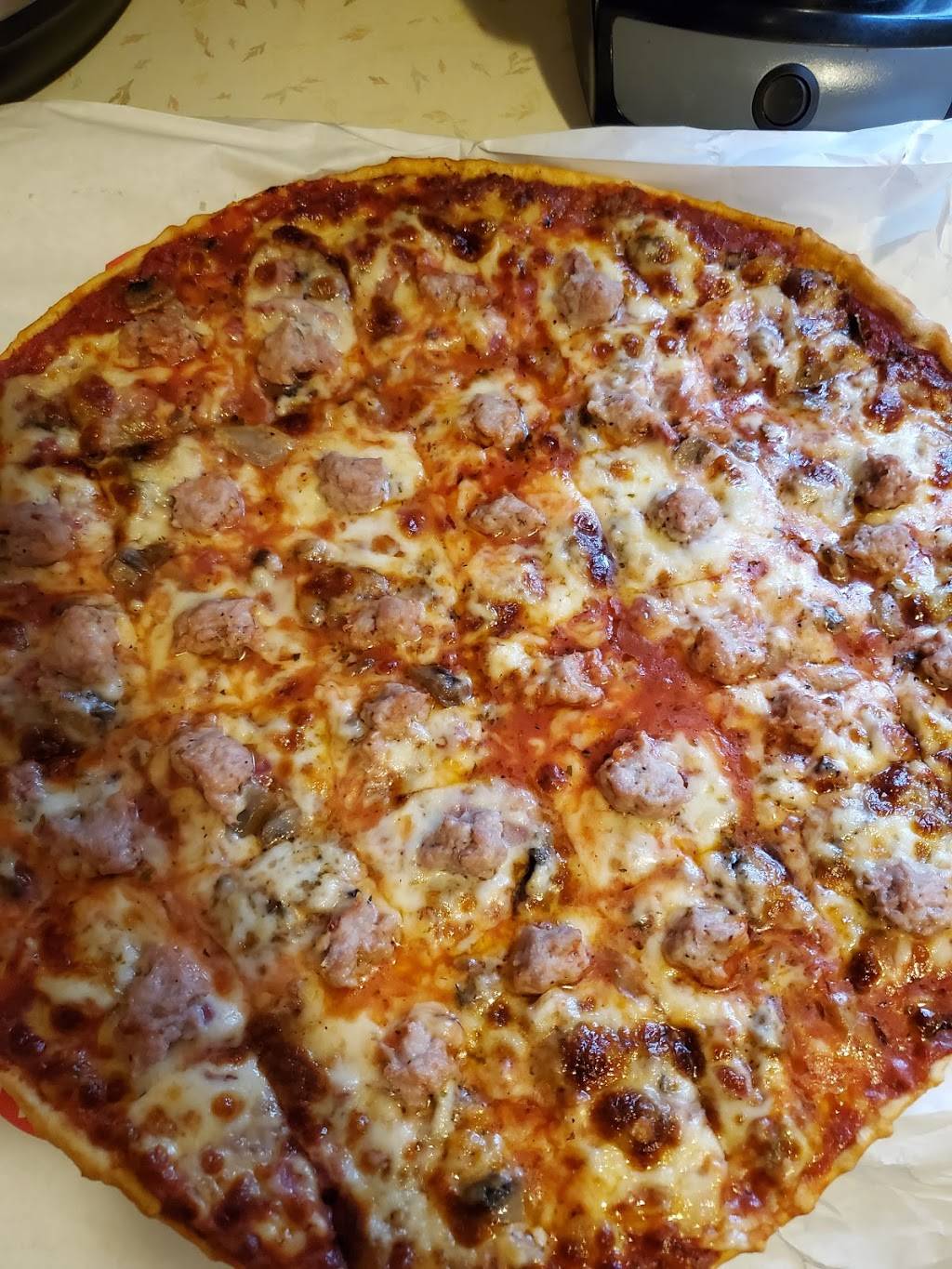 Sams Pizza of Wausau | restaurant | 111 Elm St #4669, Wausau, WI 54401, USA | 7158423165 OR +1 715-842-3165