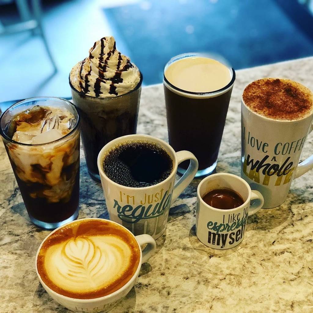 java hut | cafe | 20 Church St, Guilford, CT 06437, USA | 2036895060 OR +1 203-689-5060