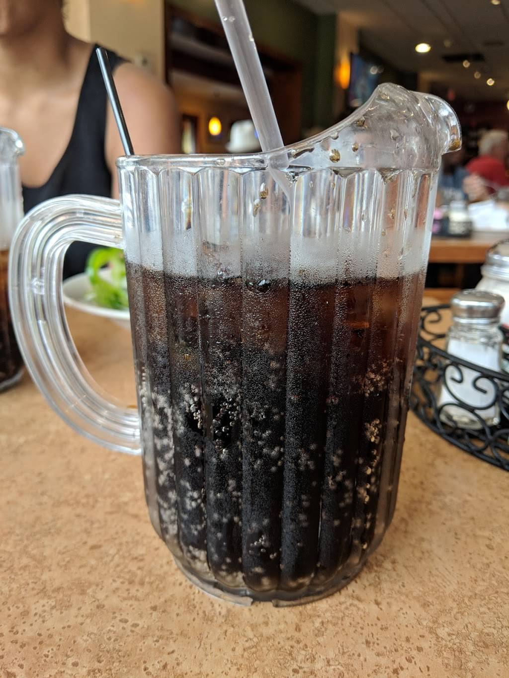 Joes Place Pizza & Pasta | restaurant | 5555 Lee Hwy, Arlington, VA 22207, USA | 7035320990 OR +1 703-532-0990