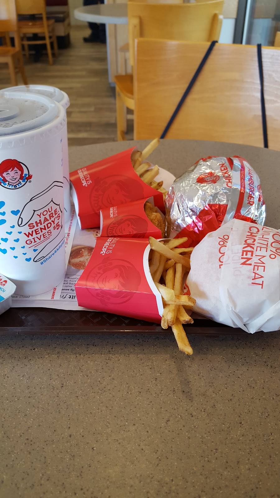 Wendys | restaurant | 23 Commercial Rd, Leominster, MA 01453, USA | 9785374258 OR +1 978-537-4258