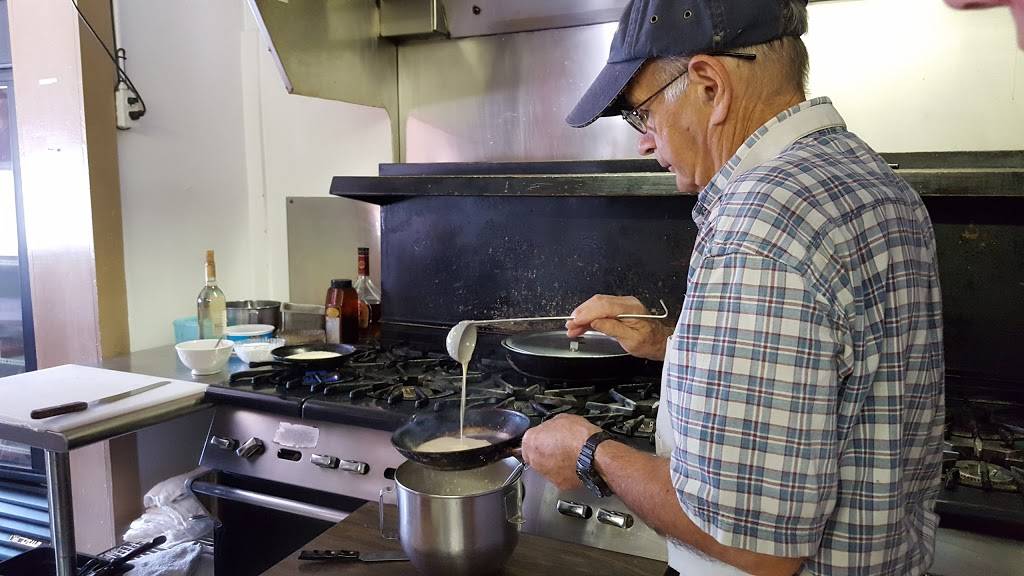 La Galette Berrichonne | restaurant | 143 E Main St, Fordland, MO 65652, USA | 4177382112 OR +1 417-738-2112