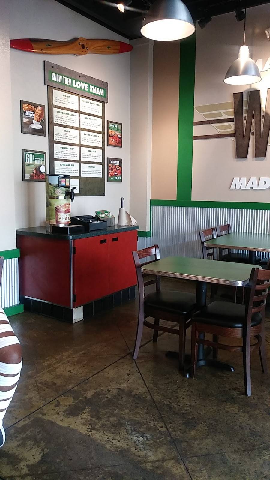 Wingstop | restaurant | 3825 Crenshaw Blvd #104, Los Angeles, CA 90008, USA | 3232969464 OR +1 323-296-9464