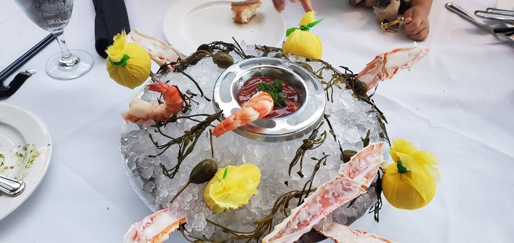 Mastros Steakhouse | restaurant | 1650 W Loop S, Houston, TX 77027, USA | 7139932500 OR +1 713-993-2500