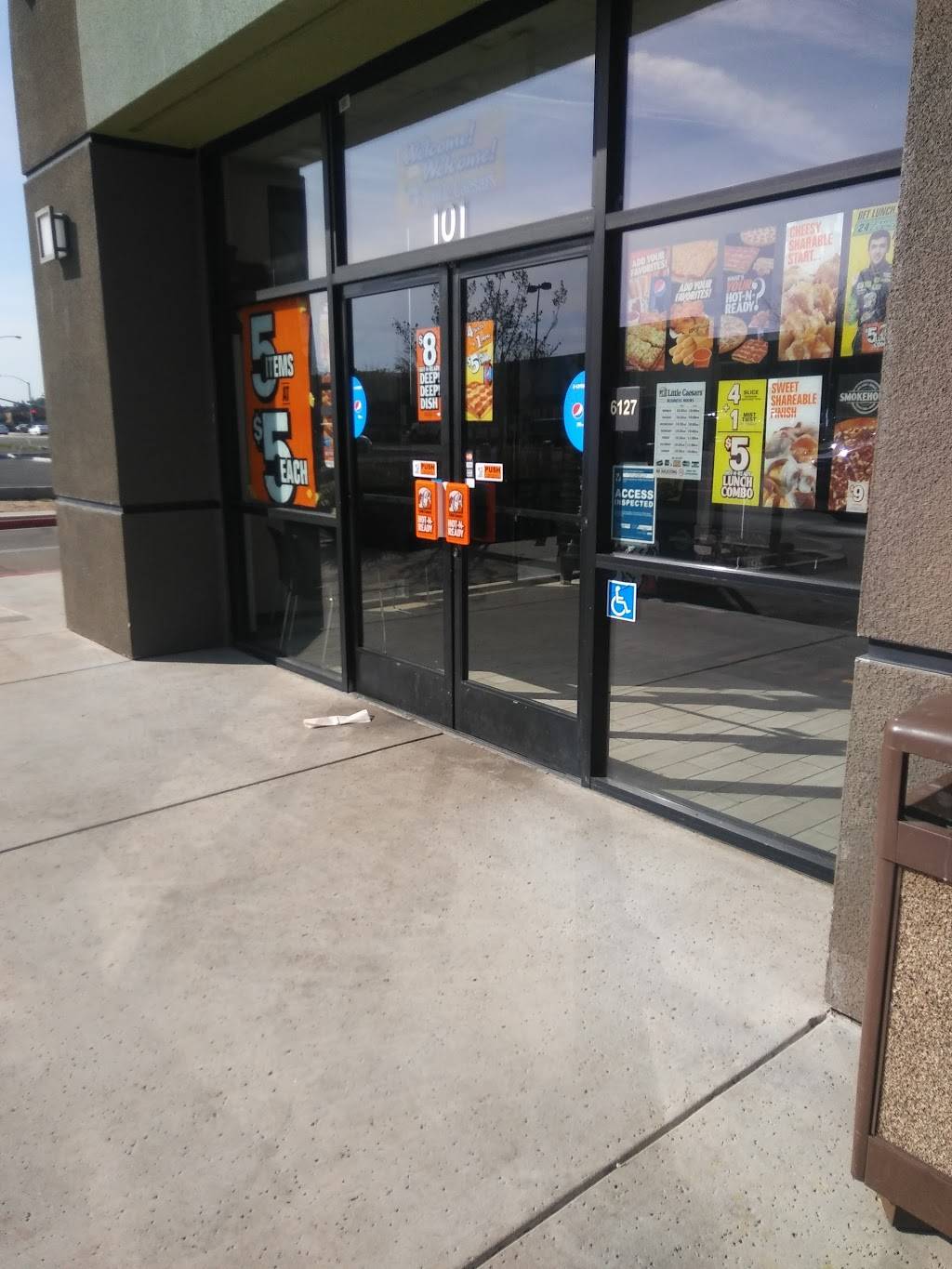 Little Caesars Pizza | meal takeaway | 6127 E Kings Canyon Ave, Fresno, CA 93727, USA | 5592525555 OR +1 559-252-5555