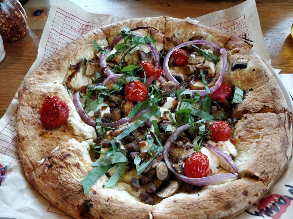 MOD Pizza | restaurant | 127 Serramonte Center #660, Daly City, CA 94015, USA | 6509938796 OR +1 650-993-8796
