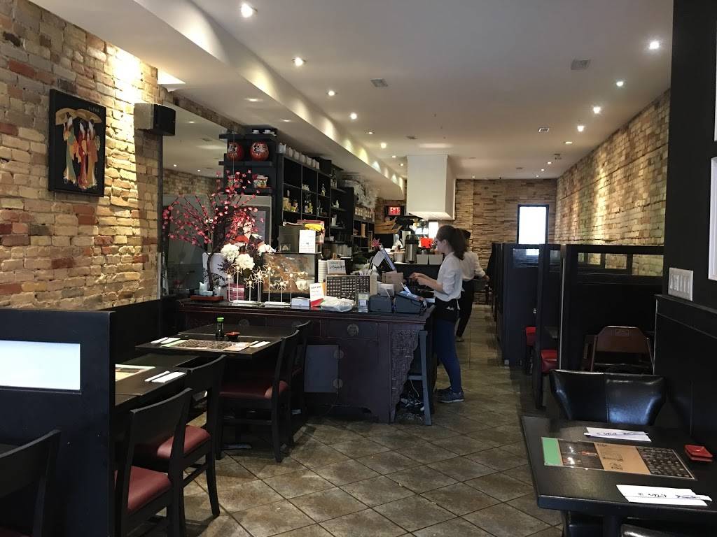 Kibo Sushi | restaurant | 701 St Clair Ave W, Toronto, ON M6C 1B2, Canada | 4166518302 OR +1 416-651-8302