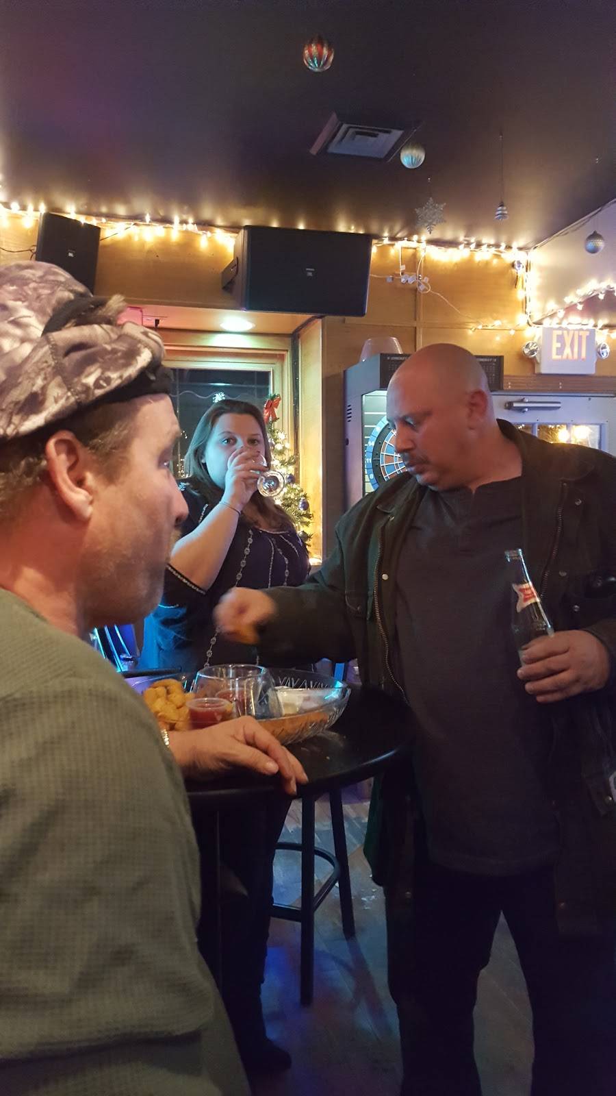 Bar-Tini Lounge | night club | 2433 Des Plaines Ave, North Riverside, IL 60546, USA | 7088539143 OR +1 708-853-9143