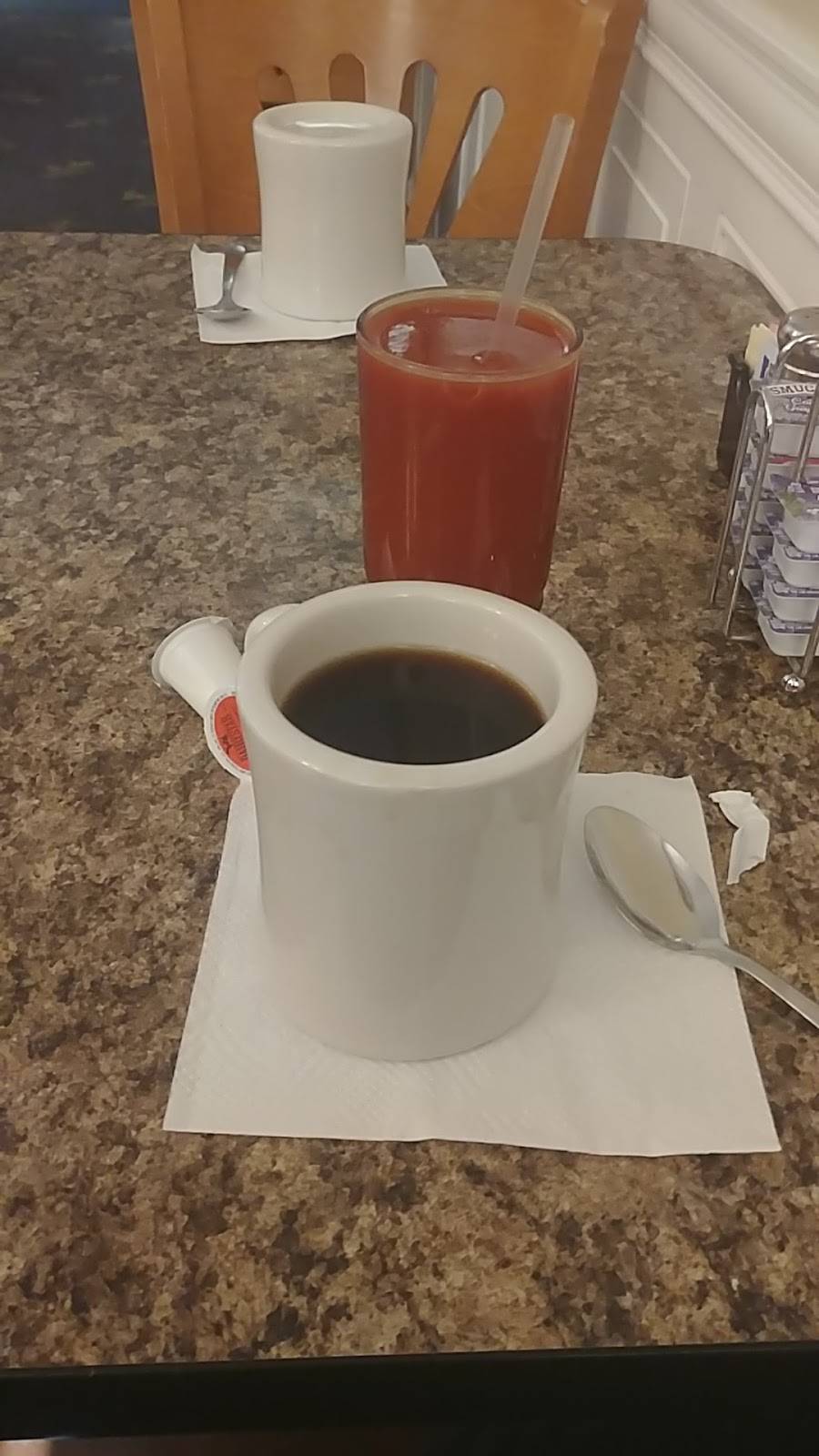 Dionysus Restaurant | restaurant | 538 Washington Ave, Woodbine, NJ 08270, USA | 6098615803 OR +1 609-861-5803