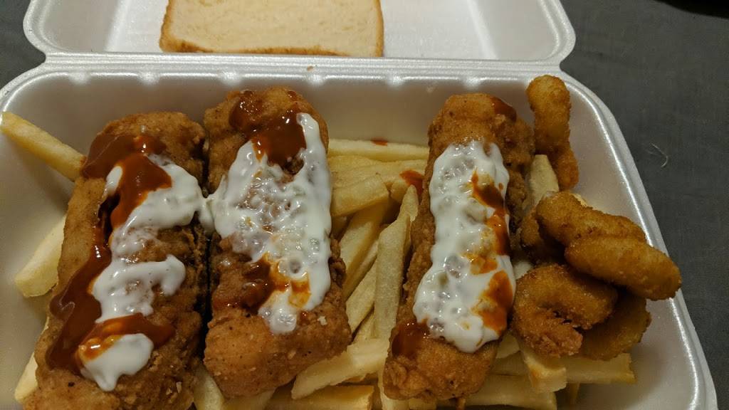 Madtown Chicken N Fish | meal takeaway | 1101 N Sherman Ave, Madison, WI 53704, USA | 6084677313 OR +1 608-467-7313