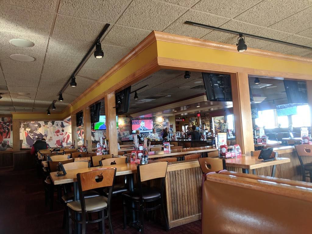 Applebees Grill + Bar | restaurant | 3851 Alpine Ave NW, Comstock Park, MI 49321, USA | 6167846199 OR +1 616-784-6199