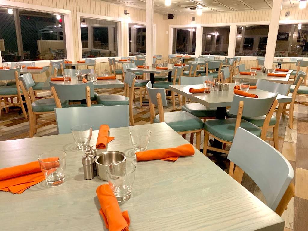 Ripple on the Water | restaurant | 74 Main St, Essex, MA 01929, USA | 9787686320 OR +1 978-768-6320