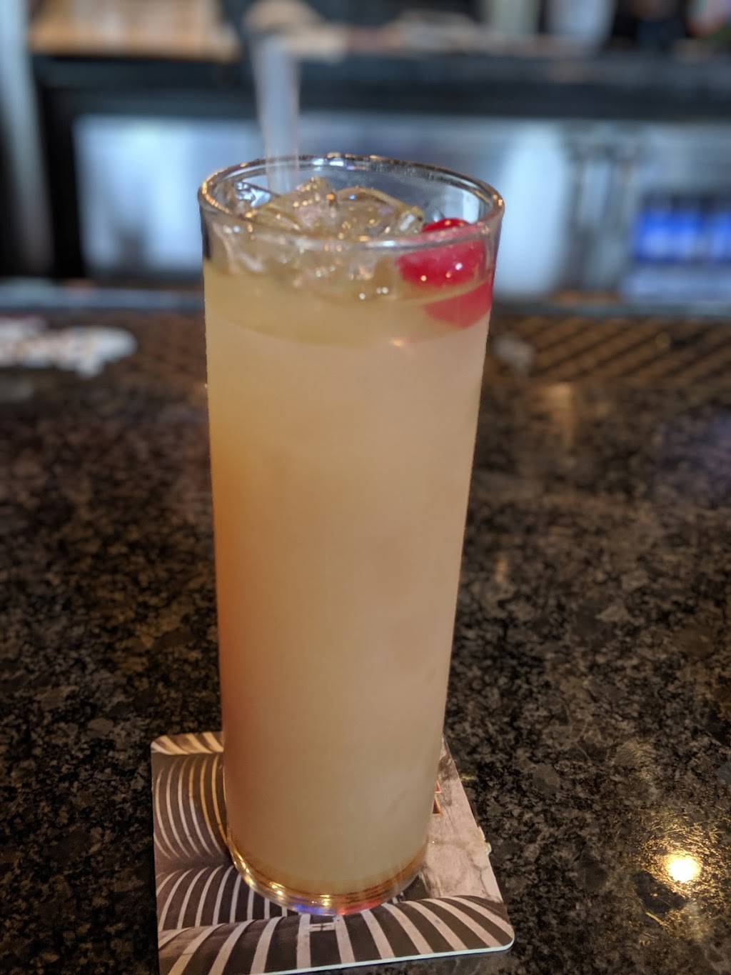 Rays New Garden | night club | 40 Chestnut Pl, Needham, MA 02492, USA | 7814491450 OR +1 781-449-1450