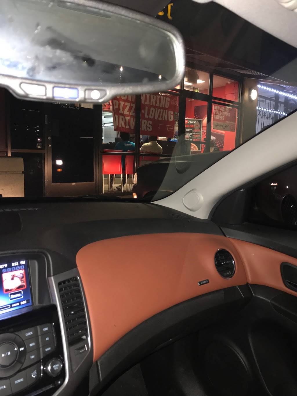 Pizza Hut | restaurant | 8224 Park Ln #110, Dallas, TX 75231, USA | 2143637733 OR +1 214-363-7733