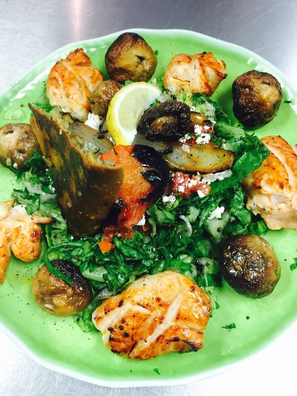 Shiraz Mediterranean Grill | restaurant | 2226 Holiday Manor Center #1, Louisville, KY 40222, USA | 5024269954 OR +1 502-426-9954