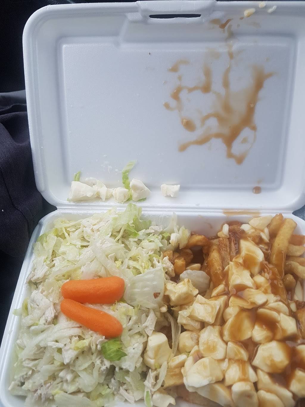 Casse-Croûte la Fringale | restaurant | 1320 QC-277, Lac-Etchemin, QC G0R 1S0, Canada | 4186255128 OR +1 418-625-5128