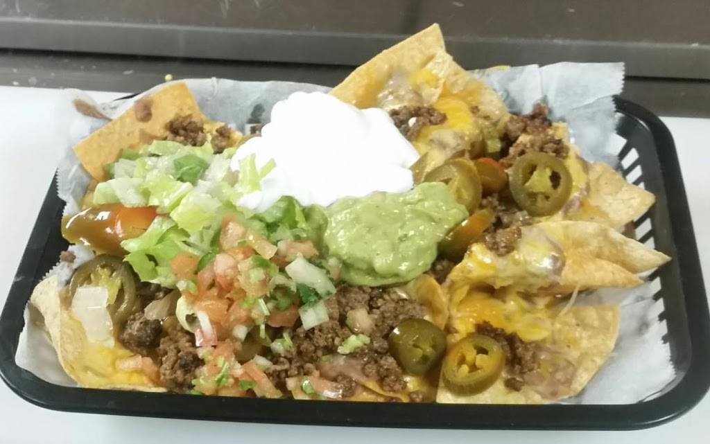 Mezcal Sports Bar & Grill | restaurant | 844 Secretary Dr, Arlington, TX 76015, USA | 8176425153 OR +1 817-642-5153