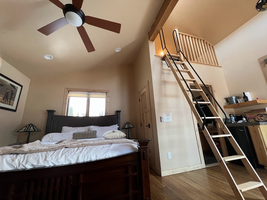 Highlands Ranch Resort | restaurant | 41515 CA-36 East, Mill Creek, CA 96061, USA | 5305953388 OR +1 530-595-3388