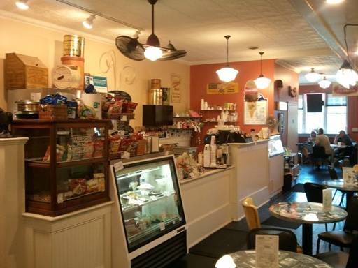 Downtown Perk & Desserts Oasis | restaurant | 145 W Main St, Ashland, OH 44805, USA | 4192817375 OR +1 419-281-7375