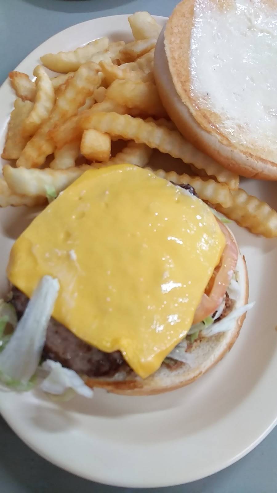 Georges On Murray | restaurant | 1301 S Murray Ave, Anderson, SC 29624, USA | 8642268196 OR +1 864-226-8196