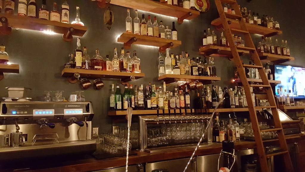 Martins West Gastropub | restaurant | 831 Main St, Redwood City, CA 94063, USA | 6503664366 OR +1 650-366-4366