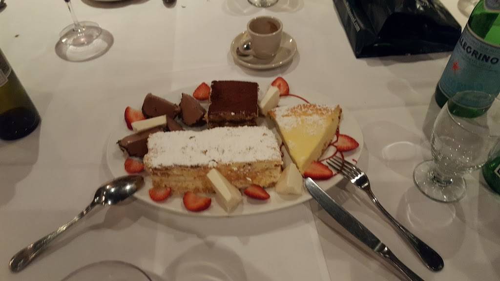 La Ginestra | restaurant | 50 Forest Ave, Glen Cove, NY 11542, USA | 5166742244 OR +1 516-674-2244