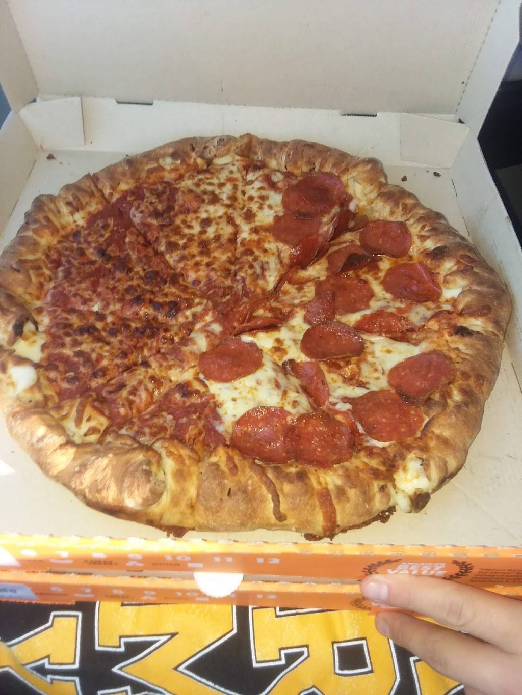Little Caesars Pizza | meal takeaway | 11100 Sean Haggerty Dr, El Paso, TX 79924, USA | 9158214133 OR +1 915-821-4133