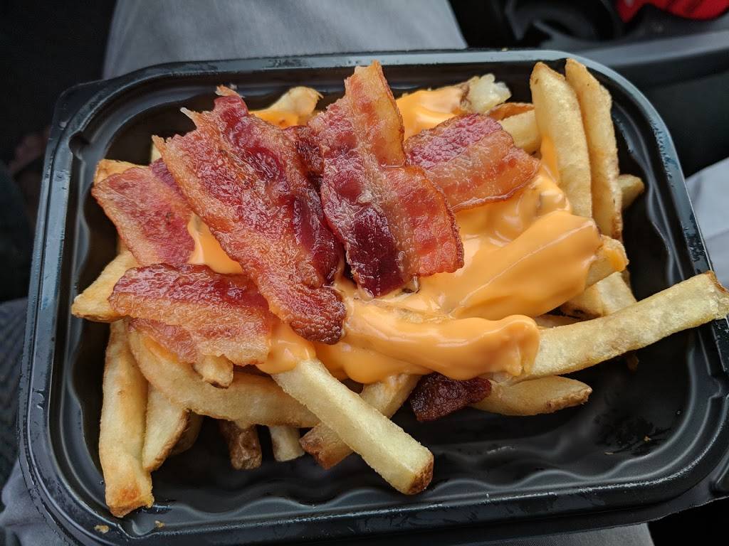 Wendys | restaurant | 3720 Charlestown Rd, New Albany, IN 47150, USA | 8129482332 OR +1 812-948-2332