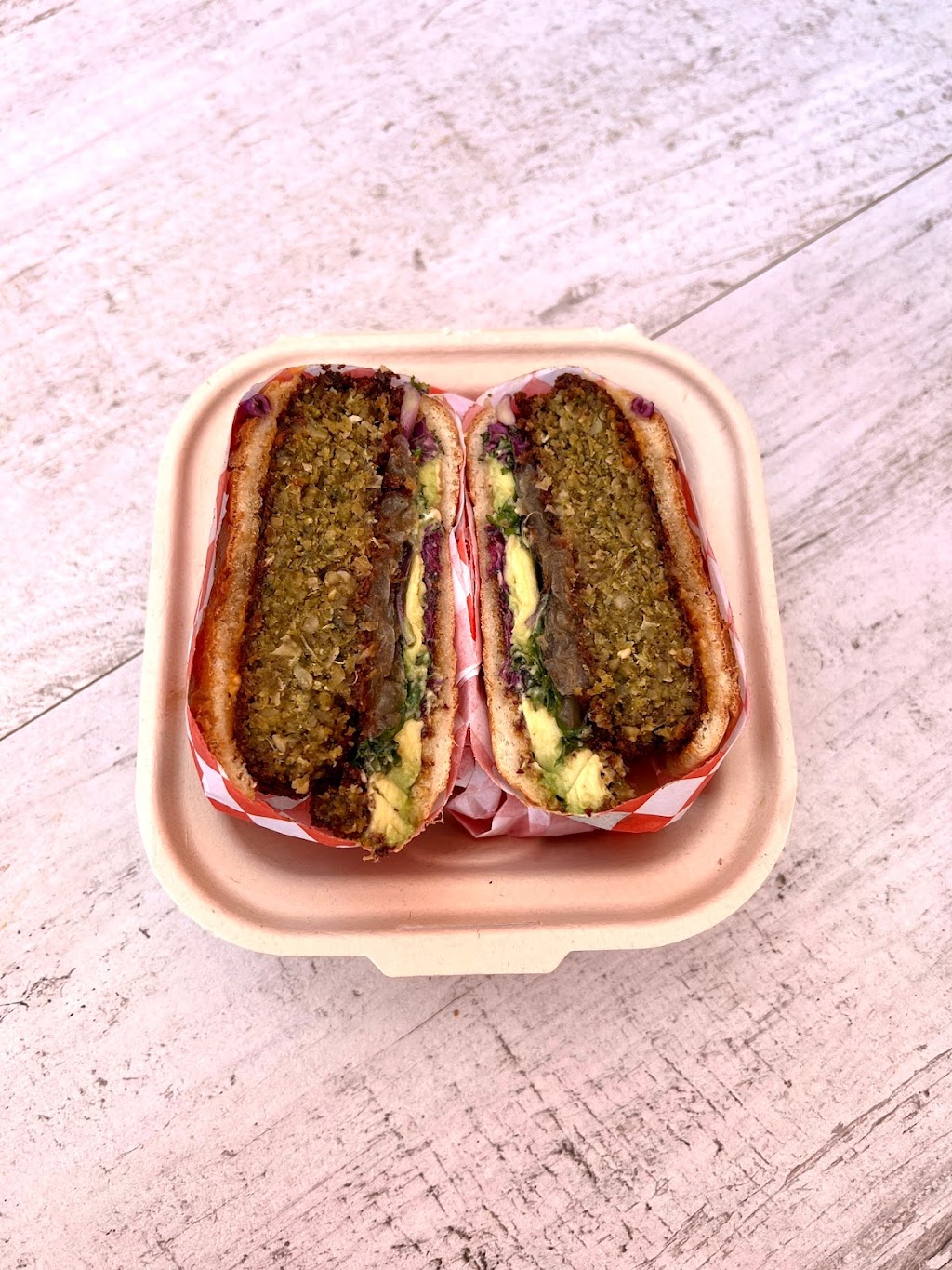 Melrose Burgers ‘N Fries | restaurant | 17932 Ventura Blvd, Encino, CA 91316, USA | 7472656467 OR +1 747-265-6467