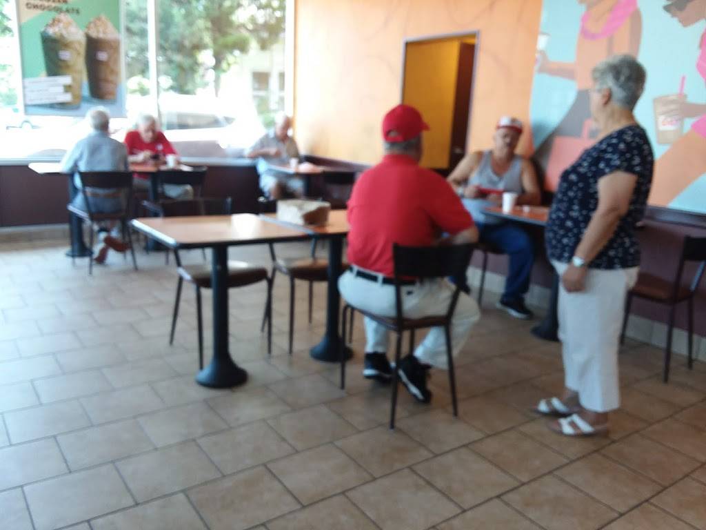 Dunkin | bakery | 177 SW Cutoff, Worcester, MA 01604, USA | 5087701700 OR +1 508-770-1700