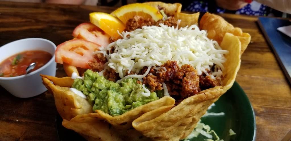 Taqueria Los Mogotes de Michoacan | restaurant | 2069 Green Bay Rd, Highland Park, IL 60035, USA | 8474325667 OR +1 847-432-5667