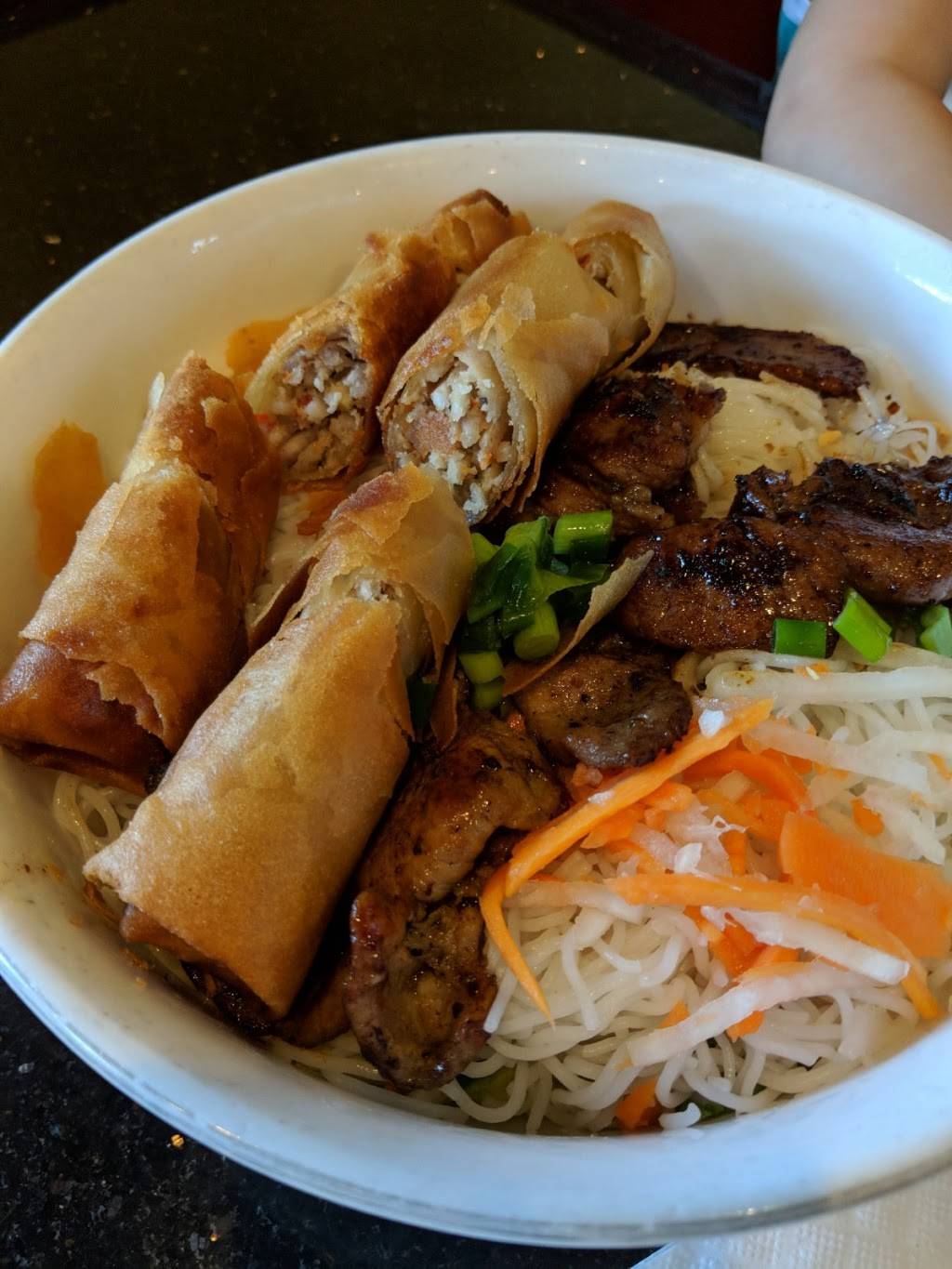 House of Pho | restaurant | 20500 Hesperian Blvd, Hayward, CA 94541, USA | 5105783533 OR +1 510-578-3533