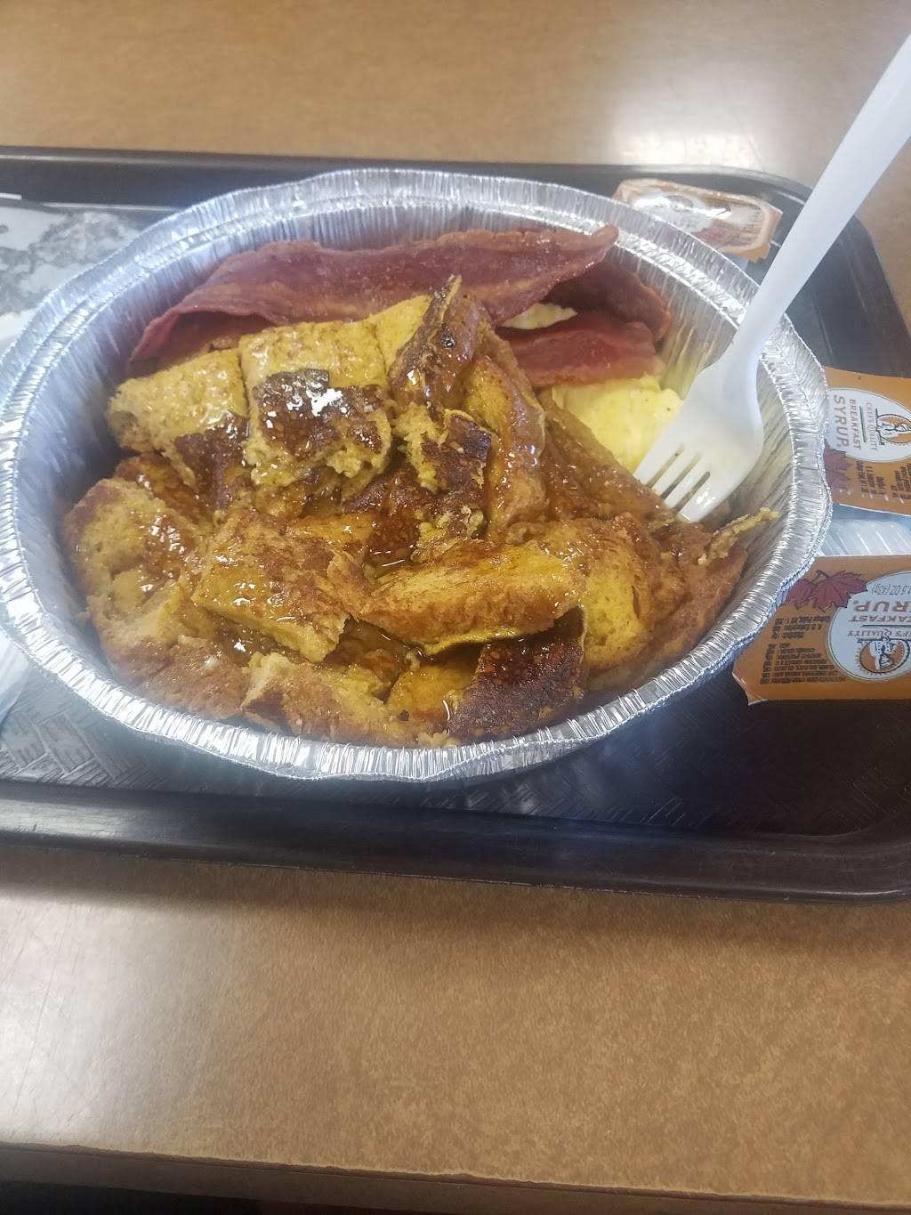 Carmines | restaurant | 146-46 Liberty Ave, Jamaica, NY 11435, USA | 7185266970 OR +1 718-526-6970