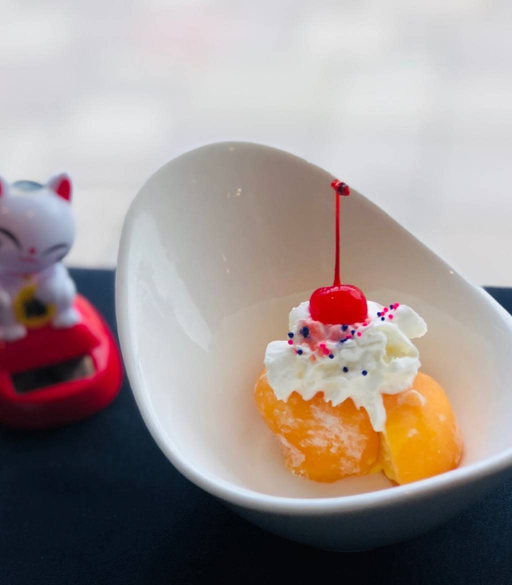 BNK Thai & Sushi | restaurant | 111 W 2nd St, Elmhurst, IL 60126, USA | 6308334030 OR +1 630-833-4030