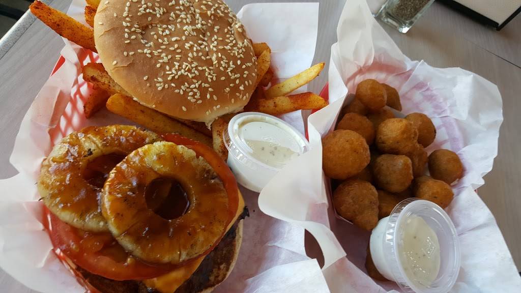 Rockys Charcoal Grill | restaurant | 300 Estudillo Ave, San Leandro, CA 94577, USA | 5103516228 OR +1 510-351-6228